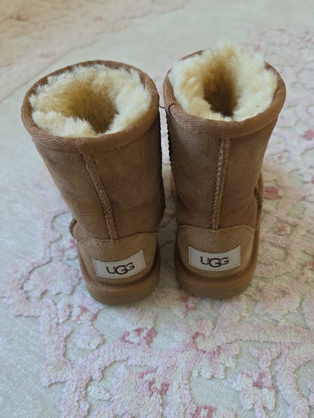 UGG Toddler Girl Boots Size 8 - Picture 2 of 6